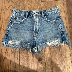 Zara blue Jean shorts size 4